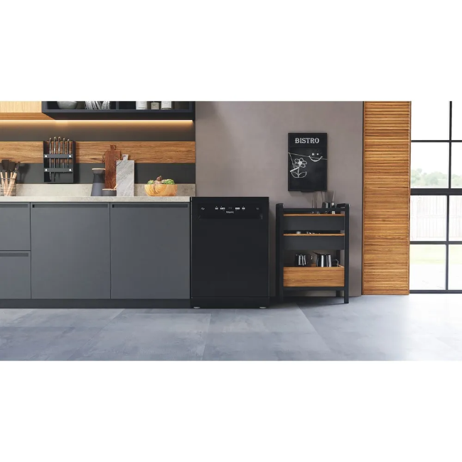 Hotpoint Freestanding Dishwasher with Rapid Wash 14pl/7prg - Black | HP2FFC14BN6BUK - Image 4