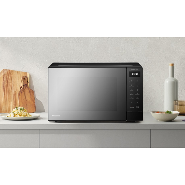 Panasonic 32l Microwave 1000W | Black | NN-ST65QBBPQ - Image 2