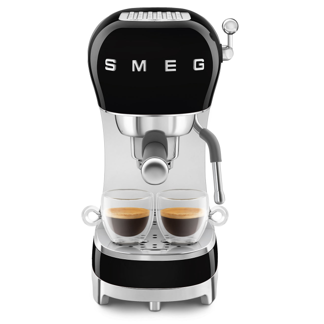 Smeg Espresso Coffee Machine - Black | ECF02BLUK - Image 2 Smeg Espresso Coffee Machine - Black | ECF02BLUK - Image 2
