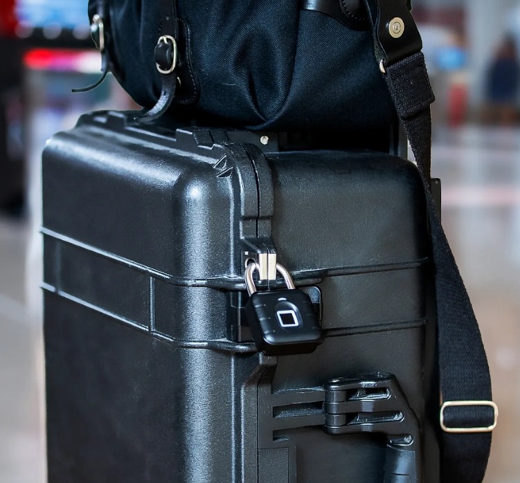 Groove My Lock Fingerprint Padlock | GVTR01 - Image 4