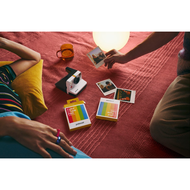 Polaroid NOW Instant Camera Gen2 Everything Now Box - Black & White | 6247 - Image 7 Polaroid NOW Instant Camera Gen2 Everything Now Box - Black & White | 6247 - Image 7