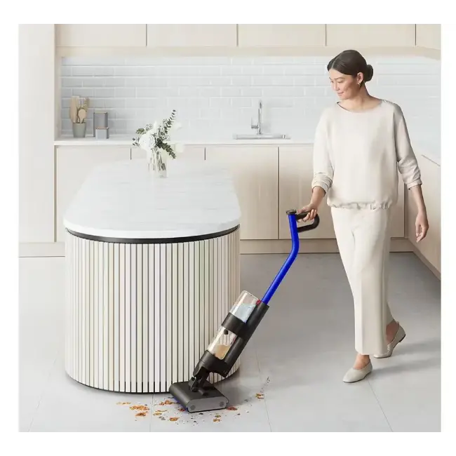 Dyson WashG1 Floor Cleaner | 492666-01 - Image 7 Dyson WashG1 Floor Cleaner | 492666-01 - Image 7