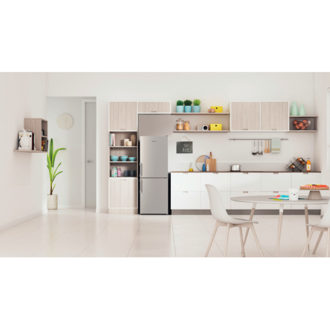 Indesit Low Frost 50/50 Fridge Freezer - Silver | IB55532SUK - Image 5 Indesit Low Frost 50/50 Fridge Freezer - Silver | IB55532SUK - Image 5