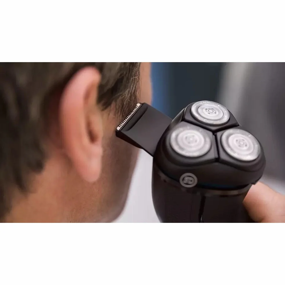 Philips Wet Or Dry Electric Shaver Series 3000 - Black | S3231-52 - Image 5