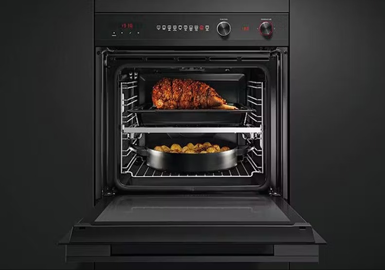 Fisher & Paykel Series 7 Built-in Single Oven - Black | OB60SD9PB1 - Image 4 Fisher & Paykel Series 7 Built-in Single Oven - Black | OB60SD9PB1 - Image 4