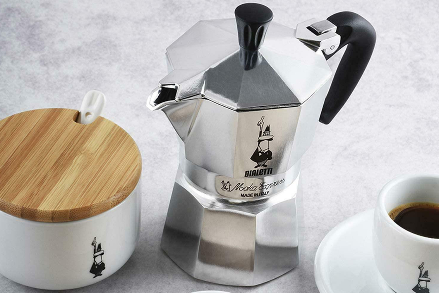 Bialetti  Moka Express 3 Cup- Espresso Coffee Maker – Silver | ME3 - Image 6 Bialetti  Moka Express 3 Cup- Espresso Coffee Maker – Silver | ME3 - Image 6