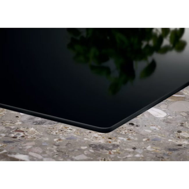 Electrolux 300 Induction Hob 60cm - Black | LIB60420C - Image 3