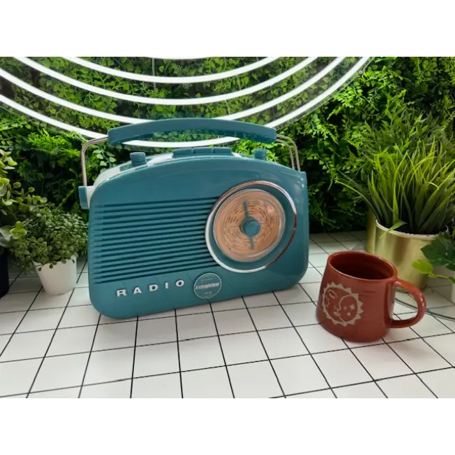Steepletone Retro Radio With Bluetooth | Blue | BRIGHTON-BEBT Steepletone Retro Radio With Bluetooth | Blue | BRIGHTON-BEBT