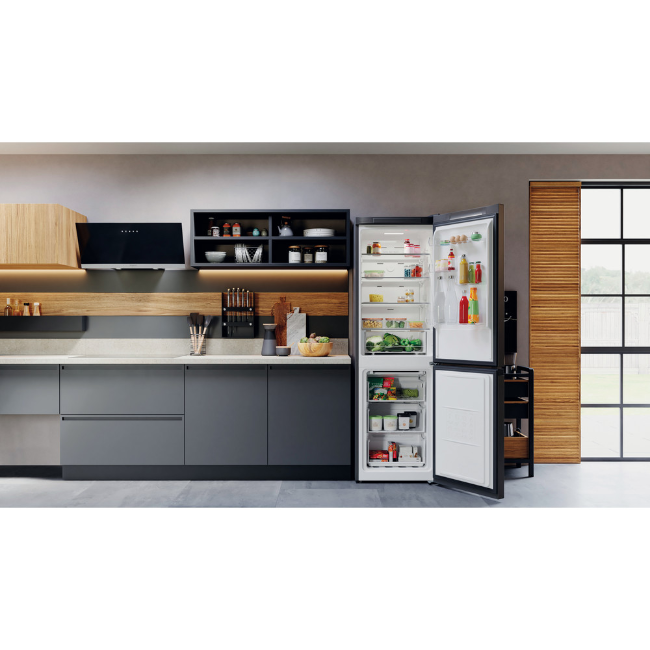 Hotpoint Freestanding Fridge Freezer - Black | H5X82OSK - Image 8 Hotpoint Freestanding Fridge Freezer - Black | H5X82OSK - Image 8