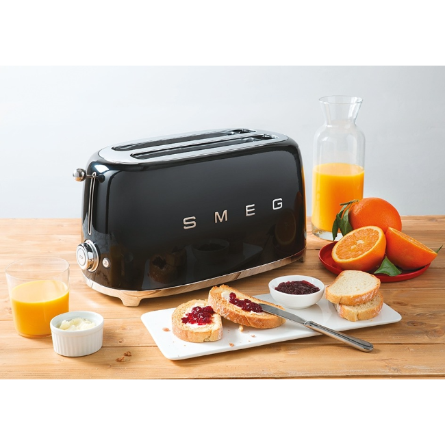 Smeg 50's Retro Style 4 Slice Toaster | Black | TSF02BLUK - Image 4
