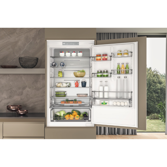 Whirlpool Built-in Total No Frost Fridge Freezer - White | WHSP70T122UK - Image 5