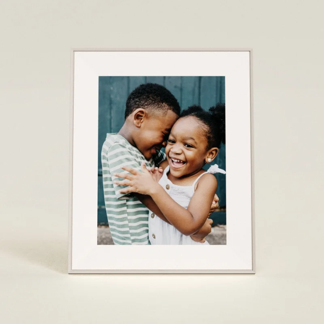 Aura Aspen 12" Digital HD Photo Frame - Clay | AF215-MWHT - Image 2