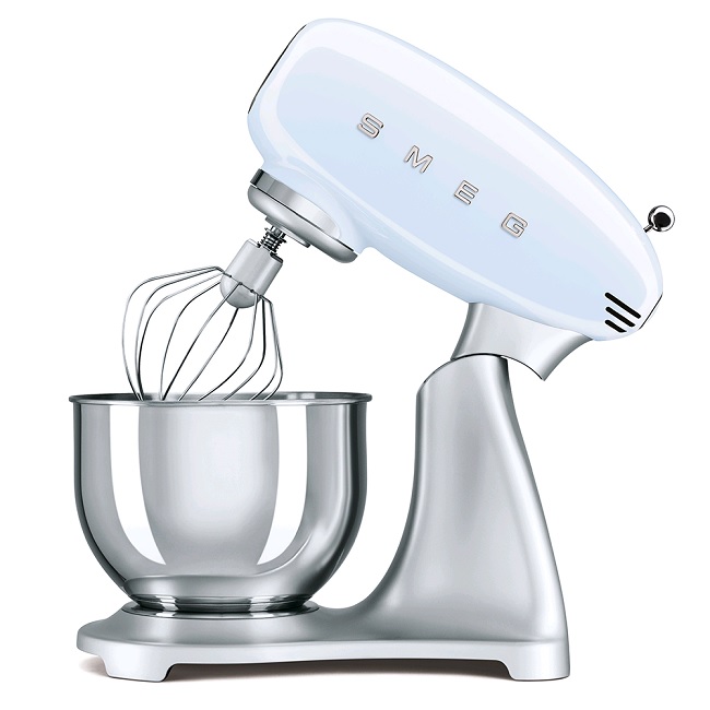 Smeg 50's Retro Style Stand Mixer Pastel Blue SMF02PBUK - Image 3 Smeg 50's Retro Style Stand Mixer Pastel Blue SMF02PBUK - Image 3