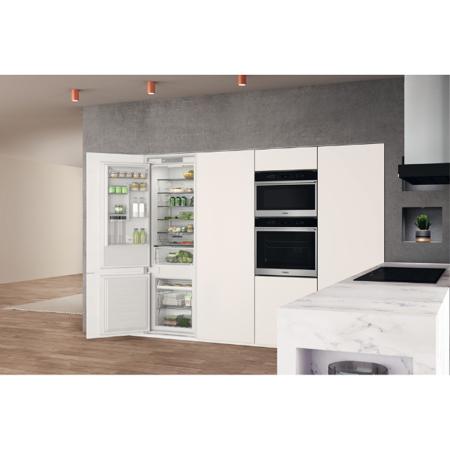 Whirlpool 6th Sense Frost Free Built-in Fridge Freezer 70/30 | WHC20 T321 UK - Image 2